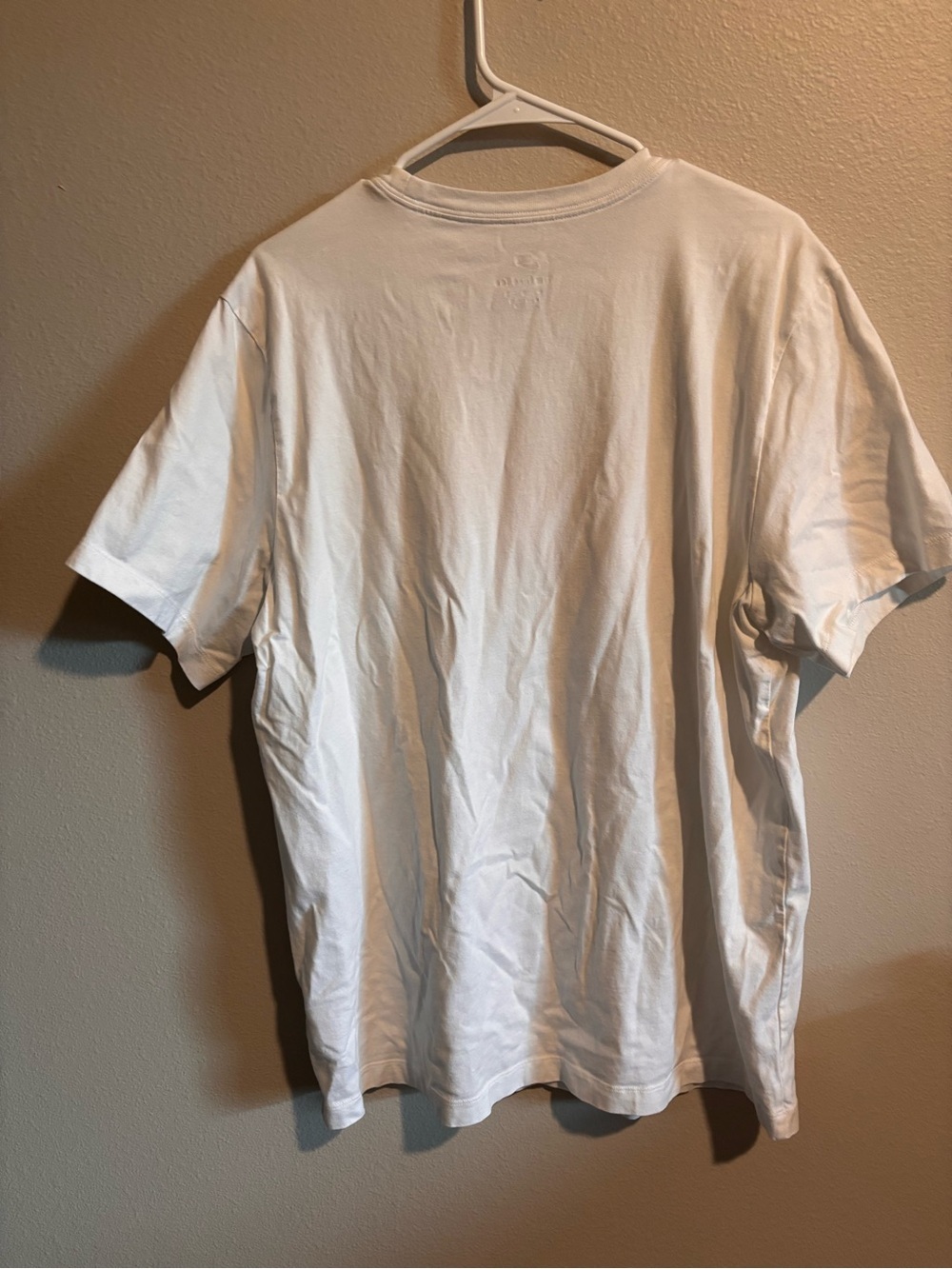 Nike White Men's Graphic Logo T-Shirt XL - Picture 3 of 3